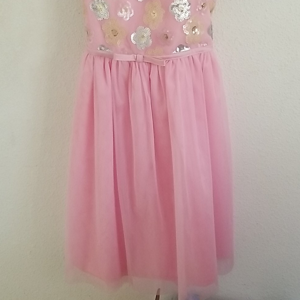 Dress - Picture 4 of 8